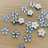 Contas Soltas com Furos Médios, Acessórios Domésticos para Joias e Headwear DIY, Diamantes Acrílicos Planos com Base em Formato de Flor de Ameixa