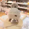 Gorros Infantiles con Orejas Móviles, Bufanda y Gorro de Felpa de Invierno Integrados, Gorro Cortavientos y Cálido con Protección para Orejas de Bebé para Niños y Niñas