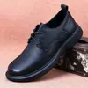 Zapatos de cuero negro nuevos transfronterizos para hombre, zapatos de cuero de cabeza grande, otoño, transpirables, cuero suave, zapatos de caña baja, zapatos de negocios hechos a mano con punta redonda