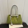 2026 Bolsas Tote Casuales Vintage Nuevas de Principios de Otoño Bolsos de Hombro Versátiles de Gran Capacidad Bolso de Mano para Viajes de Negocios Bolsos para Mujer al por Mayor