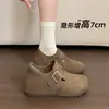 Zapatos Birkenstock completamente cerrados para aumentar la altura interna de personas bajas para mujer Otoño 2026 suela gruesa slip-on Birkenstock zapatos individuales mocasines de principios de primavera