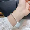 Pulsera Cruzada de Doble Capa para Mujer Cobre Blanco Plateado Geométrico Pulsera Regalo de Verano para Novia Nicho Viento Frío Pulsera Abierta