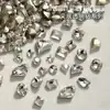100 Diamantes para Unhas Acessórios de Strass para Nail Art Nova Tendência Popular Strass de Fundo Pontiagudo de Formato Irregular Pacote Misto