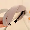Diadema con Diseño de Corona Alta para Hacer que el Rostro Parezca Más Pequeño, Lujo Ligero, Antideslizante, Tejido, Patrón de Cuadros y Lunares, Sensación de Alta Gama para Adultos y Mujeres Jóvenes