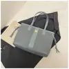 Bolsa Tote Color-Blocking Fashion para Mulheres 2026 Novo Modelo de Alta Qualidade Grande Capacidade Bolsa de Ombro Casual Versátil Tendência