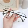 H5235 Estilo coreano marco elegante moderno versátil cara sencilla anteojos para miopía cara redonda adelgazante marco de anteojos sencillo para mujer