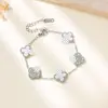 Pulsera de Acero de Titanio Incrustada con Diamantes de Venta Caliente Transfronteriza, Trébol de Cuatro Hojas, Acero Inoxidable, Lujo Ligero, Joyería Popular Europea y Americana a la Moda