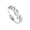 Joyería Lele Joyería de Venta Caliente Transfronteriza Nuevo Estilo Europeo y Americano Accesorios para la Mano Pulsera de Hoja de Acero Inoxidable Pulsera Geométrica de Moda para Mujer