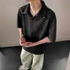 Camisa polo blanca de manga corta para hombre con patrón de trigo estilo americano, camiseta de verano de peso pesado con hombros normales, cuello elegante y diseño de manga corta