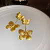Pendientes Vintage de Segunda Mano Aguja de Plata Plisado Corazón Rojo Pendientes de Metal Pendientes Personalizados Retro Fabricante Venta al por Mayor