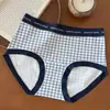 Calcinha feminina estilo college retrô azul com listras esportivas e xadrez, algodão Classe A, borda sem costura, entrepernas longo, 10A antibacteriana
