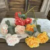 3 cabezas borde quemado peonía boda flor de simulación fila de flores salón de bodas arreglo de pasillo decoración suave pared de flores arreglo floral diseño de escena
