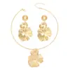 Conjunto de Brincos Europeu e Americano Personalizado Moda Geométrica Gola Plissada Acessórios de Colar Flor de Metal Retrô de Nicho Transfronteiriço
