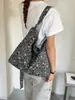 Bolsa de Ombro Tote Fashion Transfronteiriça Estampada com Estrelas Japonesas e Coreanas 2026 Nova de Alta Qualidade Grande Capacidade para o Dia a Dia