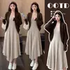 Nuevo Vestido de Maternidad 2026 para Otoño e Invierno, Abrigo Suéter Suave Estilo Coreano, Vestido Largo de Punto con Cuello en V Conjunto de Dos Piezas, Efecto Adelgazante