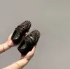 Nuevos Zapatos Mary Jane Planos de Lunares para Niños Otoño 2026 Estilo Coreano Zapatos Casuales con Velcro para Niñas con Suelas Suaves