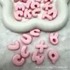 Accesorios de Cuentas con Letras de Agujero Grande Versión Q de Acrílico para Bolsos Hechos a Mano DIY Cadena para Teléfono Llavero Materiales Cuentas Sueltas