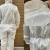 Vestuário de Proteção Descartável, Macacão com Capuz de Peça Única para Corpo Inteiro Anti-Poluição para Trabalho com Alimentos, Vestuário de Isolamento para Pulverização de Tinta em Suinocultura