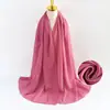 Bufanda de gasa de perlas transfronteriza para mujer, bufanda de burbujas de color liso, pañuelo para la cabeza versátil, venta al por mayor de fabricante malasio de bufandas de seda