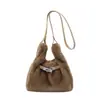 Bolso de Peluche para Mujer 2026 Nuevo Bolso de Mano de Alta Gama Bolso de Hombro Bolso de Hombro Único de Nicho Casual para Viajes Diarios