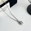 Colar Pingente de Metal Irregular com Pedra Natural Manchada para Mulheres, Estilo Vintage de Nicho, Simples e Versátil, Gargantilha Elegante
