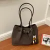 Bolsa de Mano Retro Transfronteriza Simple para el Trabajo Diseño de Nicho Textura Casual Elegante Lujo Ligero Bolso de Hombro Individual