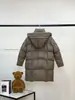 Calidad Europea de Alta Gama marca m Estilo Mismo que Tiktok Longitud Media 90% Plumón de Ganso Blanco Chaqueta de Plumón Holgada para Mujer