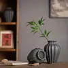 Jingdezhen Cerámica Negra Moderna Minimalista Florero Estilo Zen Arreglo Floral Retro Sala de Estar Entrada Mueble de TV Adorno Decorativo
