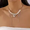 Cadena de Clavícula Imitación Perla Retro Versátil de Gama Alta Personalizable Estilo Lujo Accesible Patrón Geométrico Colgante de Disco Collar para Apilar