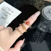 Anillo Abierto Romántico y Dulce de Calabaza Esmaltada Roja con Olas de Bambú Incrustadas de Diamante, con un Toque de Lujo Exclusivo para Mujeres