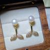 Dan Tao Jewelry S925 Brincos de agulha de prata natural de água doce com pó raspável Pérola Zircão Trevo de quatro folhas Brincos de pérola