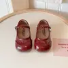 Zapatos de Piel para Niñas 2026 Primavera Nuevos Estilo Coreano Zapatos de Princesa Estilo Chanel para Niñas Zapatos Individuales Cómodos de Suela Suave para Niñas Pequeñas