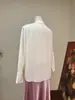 [Li] Nova camisa de crochê versátil de cor sólida estilo chinês com gola alta, apresentando uma estética chinesa tradicional, nova coleção de outono de 2026, top simples para mulheres