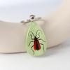 Colgante de llavero con insecto luminoso ámbar de gran tamaño, ejemplar de insecto auténtico, joyería, lugar pintoresco, venta al por mayor de fábrica