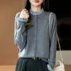 Cardigã de tricô outono e inverno europeu e americano, novo estilo com gola de renda franzida, color-blocking, elegante e modelador, peça de outer wear leve para mulheres