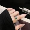 Novo Anel Aberto de Zircônia da Série Tesouro Cor Esmeralda Sensação de Alta Qualidade Requintado Luxo Leve Diamante Verde Anel Geométrico para Mulheres