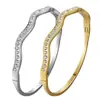 Pulsera con Cierre de Acero Inoxidable Incrustado de Diamantes, Europea y Americana Transfronteriza, Joyería de Lujo Ligero de Gama Alta, Pulsera de Acero de Titanio para Mujer, No se Desvanece
