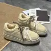 Estação Europeia 2026 Novos Sapatos de Cadarço Moda Forro de Veludo Solado Grosso para Mulheres Versátil Aumento de Altura Confortáveis Couro Genuíno Sapatos Casuais Tendência