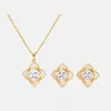 Collar de Zirconia con Flor para Mujer, Cadena para Clavícula de Diseño de Nicho, Joyería con Colgante Versátil y de Moda, Estrella de Cuatro Puntas de Cobre Incrustada con Zirconia
