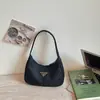 Bolso de Mano para Mujer Estilo Nuevo Transfronterizo, Moderno 2026 Casual Gran Capacidad Versátil Bolso Simple Tipo Dumpling al por Mayor Bolso de Hombro Ligero