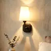 Lámpara de pared moderna minimalista, luz de pasillo, lámpara de mesita de noche nórdica para dormitorio, lámpara de pared decorativa para pared de fondo de sala de estar