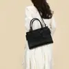 Bolsa de Mão Fashion Retrô com Padrão de Pedra em Relevo, Bolsa de Ombro Único Feminina, Novo Modelo Verão 2026, Bolsa Transversal Feminina Texturizada de Cor Sólida