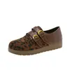 Sapatos femininos estilo Birkenstock, bico dividido em camurça retrô, coleção outono 2026, sapatilhas Mary Jane baixas, versáteis, casuais
