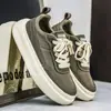 Zapatos de hombre 2026 nuevos de verano de malla transpirable casual para adolescentes, ligeros y versátiles, zapatillas de suela gruesa para aumentar la altura