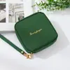 Bolsa de Maquiagem Mini Personalizada para Viagem Bolsa de Cosméticos Estilo Ins Bolsa Transversal Feminina Grande Capacidade Fofa Bolsa de Veludo Japonesa e Coreana