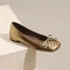 Francés 2206 Temporada de Otoño Nuevo Zapato Pequeño de Cuero Zapatos de un Solo Color con Lazo Poco Profundos Suela Suave Apertura Adecuados para Mujeres Casuales Planos Zapatos de Suela Cómoda