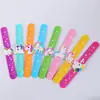 Anillo de raqueta de PVC impreso personalizado al por mayor, anillo de raqueta de dibujos animados, pulsera de raqueta, regalo para fiesta de actividad, pulsera para niños