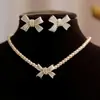 Collar de Perlas para Mujer Estilo Coreano Barroco Cadena Corta para Clavícula Lazo Lujo Accesible Joyería de Aretes de Diseño de Nicho