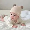 Touca de bebê para primavera e outono, fofa e super adorável, estilo coreano, touca de puxar, touca para recém-nascidos, meninos e meninas, touca quente e protetora para fontanela para bebês pequenos