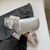 Bolsa Pequena de Ombro Único Transfronteiriça para Mulheres 2026 Nova Tendência Estilo Quente Ins Bolsa Quadrada Pequena Elegante Versátil Bolsa Pequena Transversal